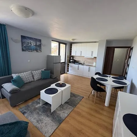 2-6 Royal Park * Bansko